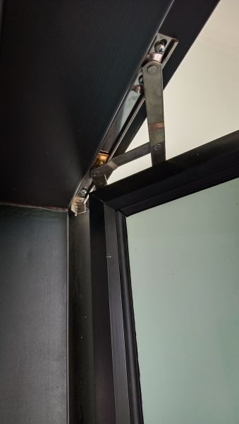 Pivot Window Replacement in Ballwin
